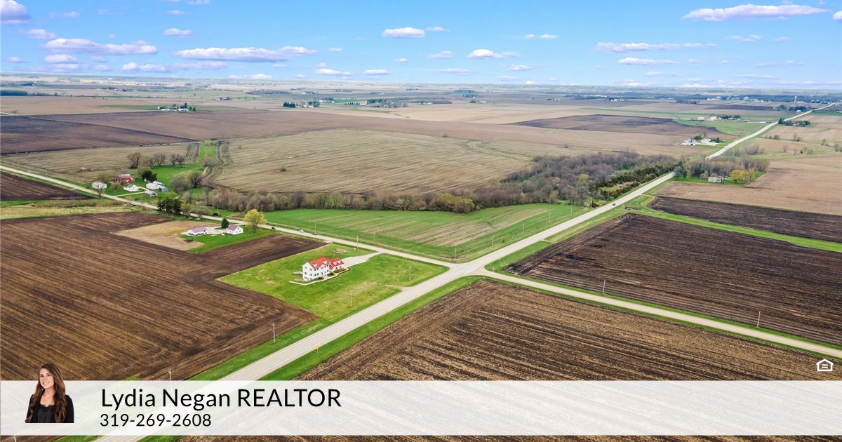8962 Barclay, Dunkerton, IA 50626